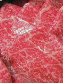 http://www.matsuzaka-steak.com/img/item/momo/003.jpg
