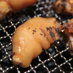 醤油焼き豚足
