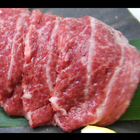 商品画像：焼肉用の人気黒毛和牛　松阪牛、黒毛和牛ホホ肉 100g