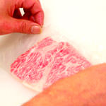 最高の松阪牛をお試し価格で。松阪牛おためし肉