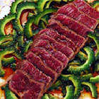 牛肉とゴーヤのタタキ