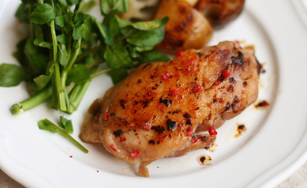 鶏のコンフィと根菜のロースト