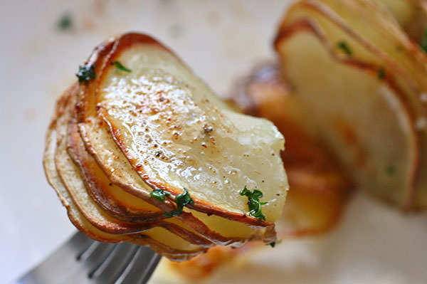 牛脂でハッセルバックポテト