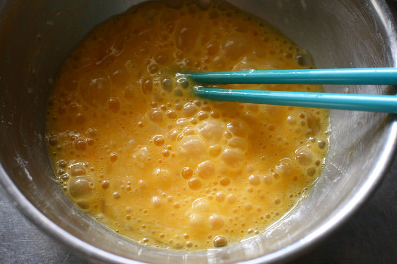 どて煮のふわとろオムレツ