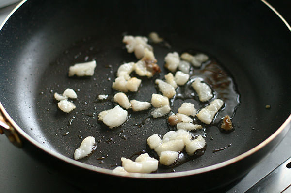 牛脂とナスの甘辛炒め