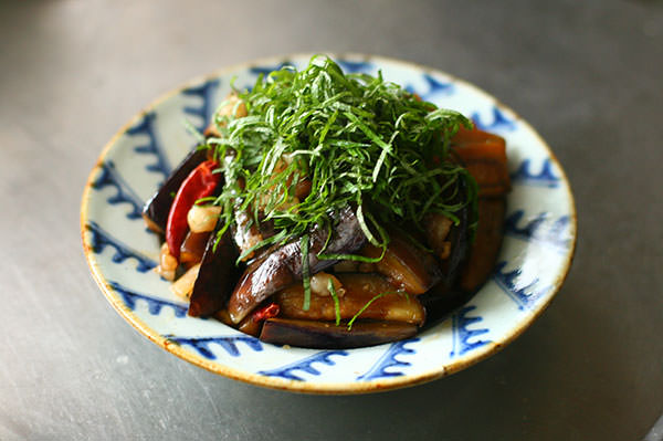 牛脂とナスの甘辛炒め