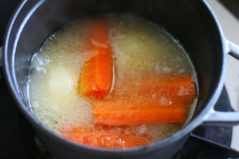 テールスープのポトフ