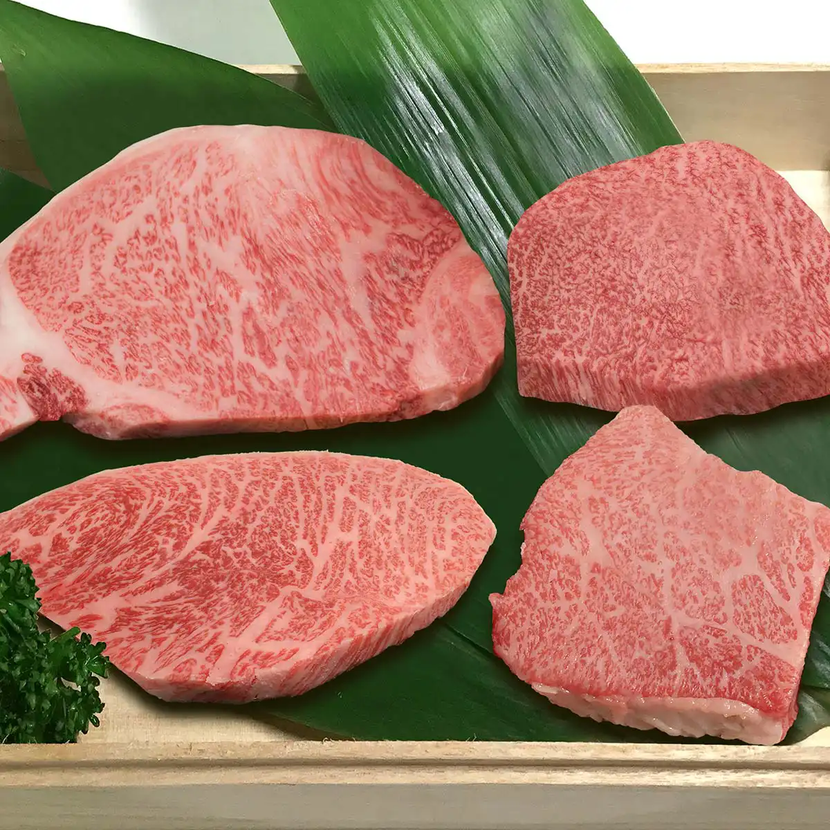 松阪牛サーロインステーキ食べ比べB（サーロイン+トモサン+モモ+イチボステーキ）